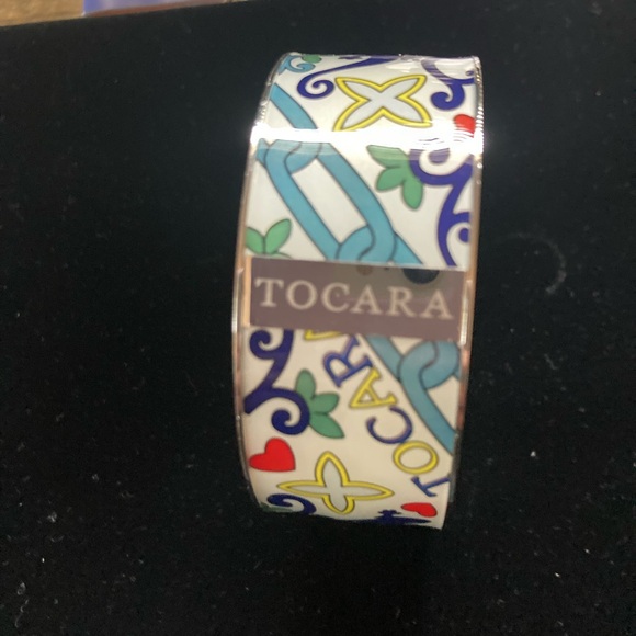Colorful Enamel Bracelet Vibrant floral & geometric patterns. Features branding. - Picture 8 of 14